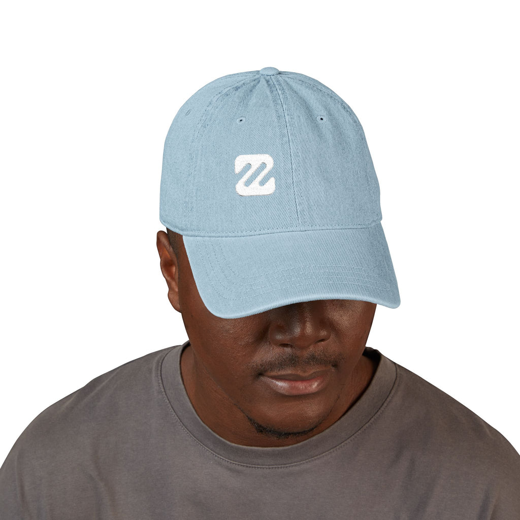 Embroidered Denim Baseball Cap — Minimal 'Z' Logo, Adjustable Black Hat